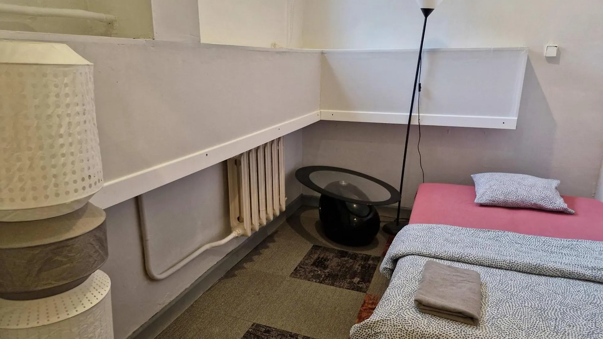Hostel Przy Metro Wierzbno Warsaw