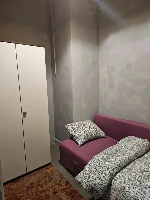 Hostel Przy Metro Wierzbno Warsaw Poland